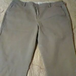 Dockers woman khaki pants